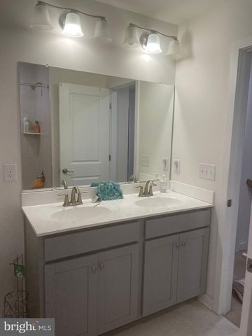 1874 BOULDER DR, Downingtown, PA 19335