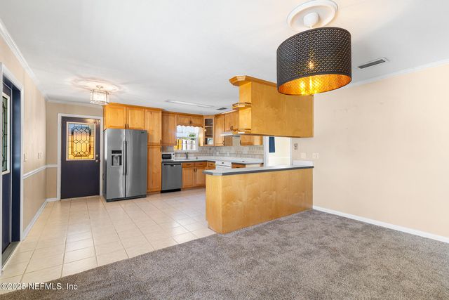 2944 MADRID Avenue E, Jacksonville, FL 32217