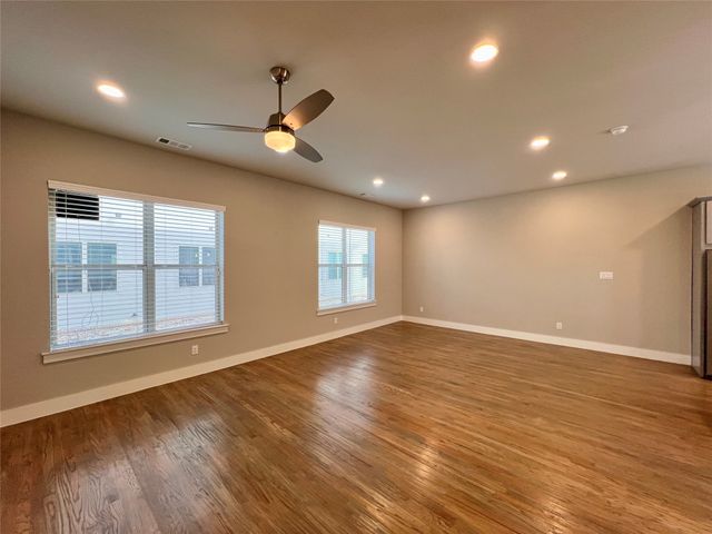 714 N Plano Road, Richardson, TX 75081