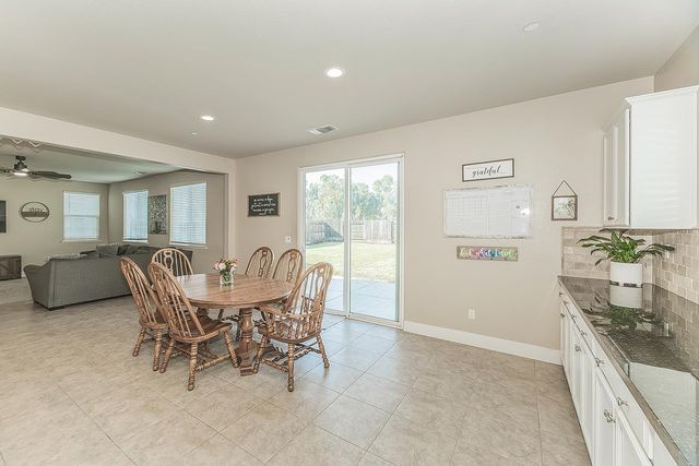 3883 Keats, Clovis, CA 93619