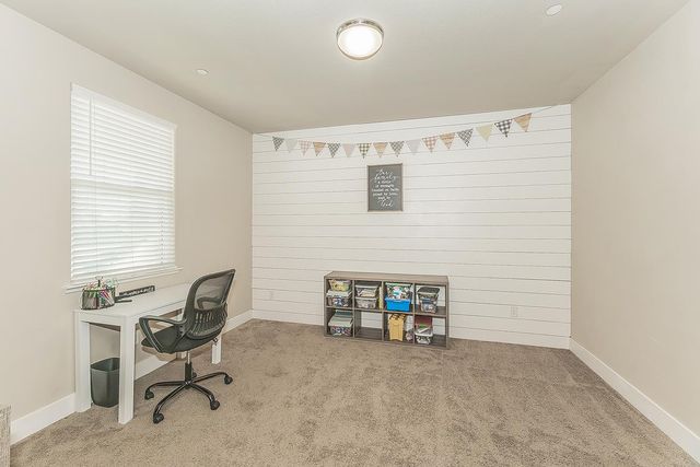 3883 Keats, Clovis, CA 93619