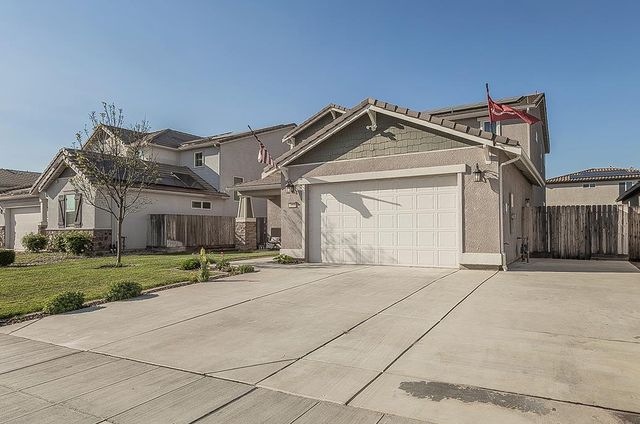 3883 Keats, Clovis, CA 93619
