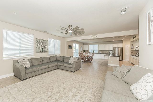 3883 Keats, Clovis, CA 93619