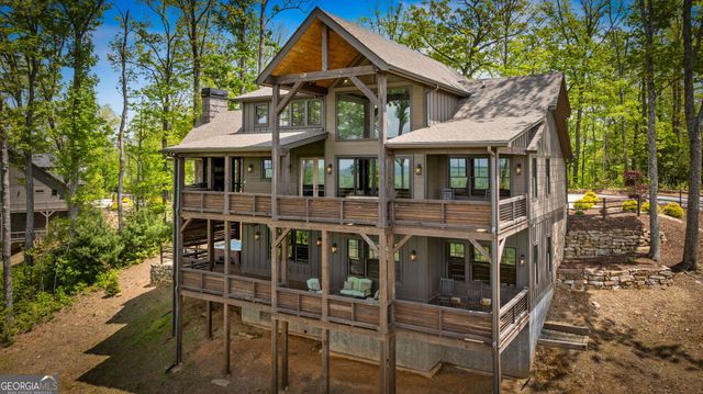 802 Overlook Drive, Blue Ridge, GA 30513