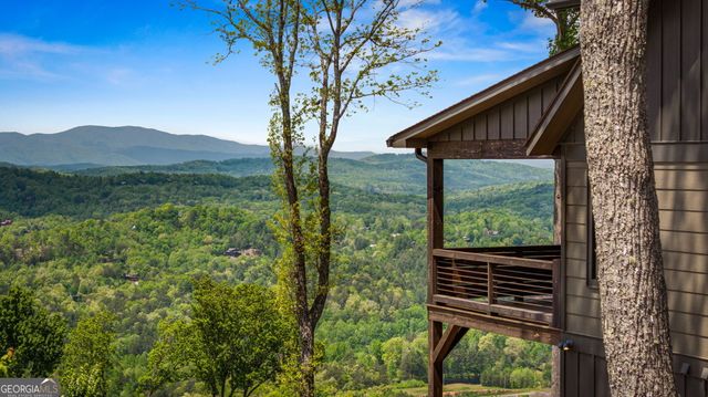 802 Overlook Drive, Blue Ridge, GA 30513