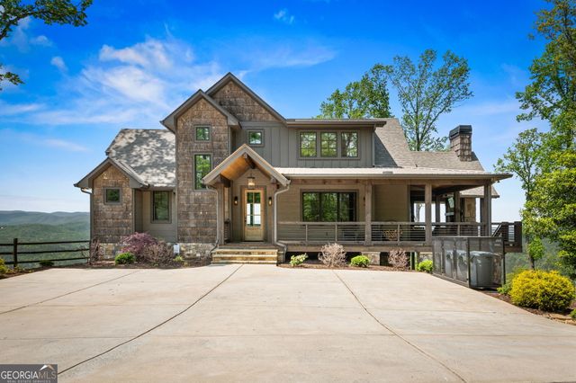 802 Overlook Drive, Blue Ridge, GA 30513