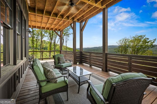 802 Overlook Drive, Blue Ridge, GA 30513
