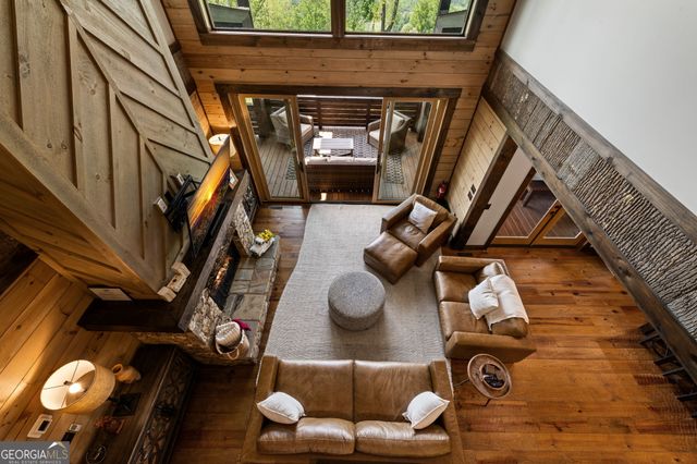 802 Overlook Drive, Blue Ridge, GA 30513