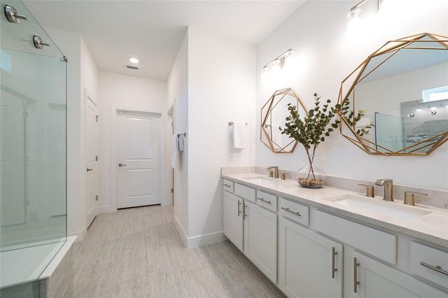 5597 BAY TIDE COURT, Land O Lakes, FL 34638