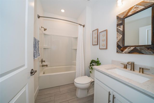 5597 BAY TIDE COURT, Land O Lakes, FL 34638