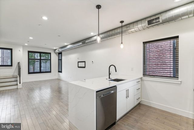 2835 EDGEMONT ST, Philadelphia, PA 19134