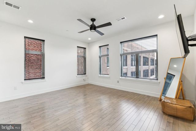 2835 EDGEMONT ST, Philadelphia, PA 19134