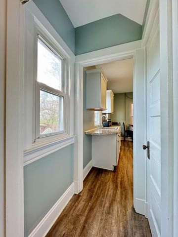 128 W Walnut Street, Southgate, KY 41071