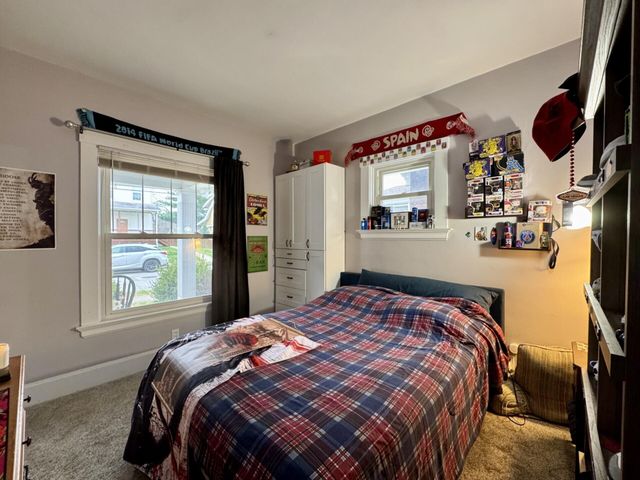 128 W Walnut Street, Southgate, KY 41071