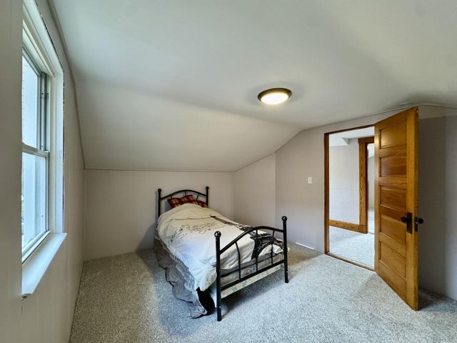 128 W Walnut Street, Southgate, KY 41071