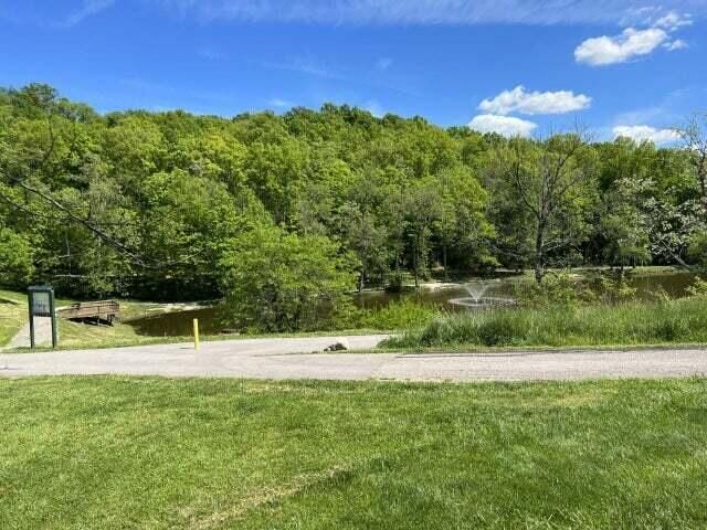 128 W Walnut Street, Southgate, KY 41071