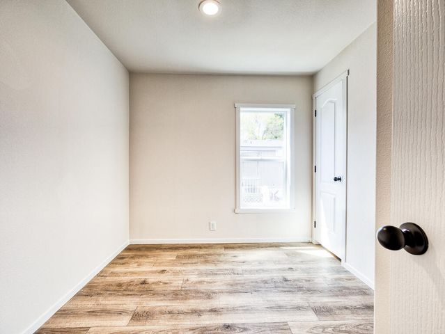 4647 Winter Avenue 9, Klamath Falls, OR 97603