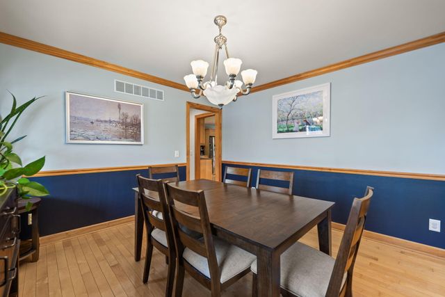 3102 Coachman Trail, Valparaiso, IN 46385