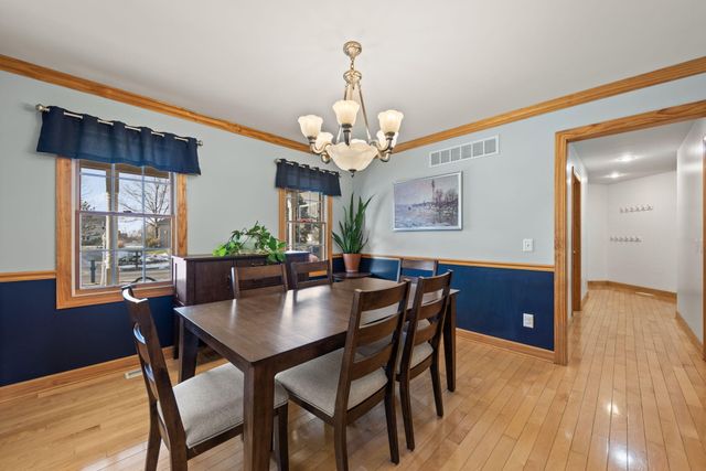 3102 Coachman Trail, Valparaiso, IN 46385