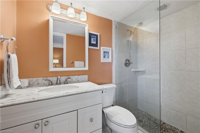 341 3rd AVE S 341, Naples, FL 34102