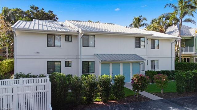 341 3rd AVE S 341, Naples, FL 34102