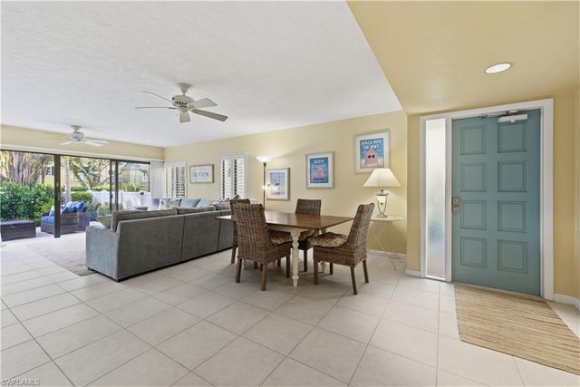 341 3rd AVE S 341, Naples, FL 34102
