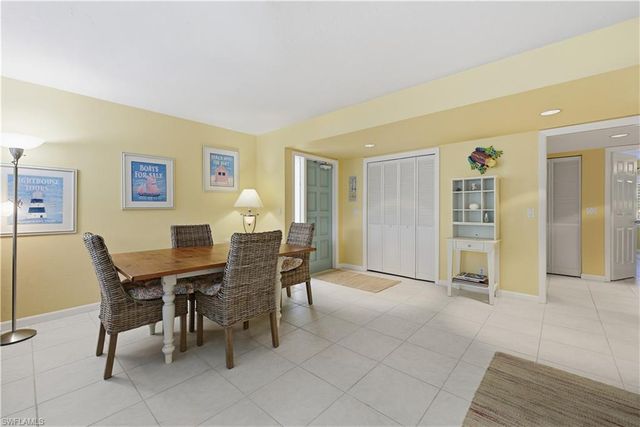 341 3rd AVE S 341, Naples, FL 34102