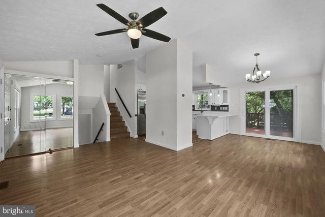 5450 BLUECOAT LN, Columbia, MD 21045