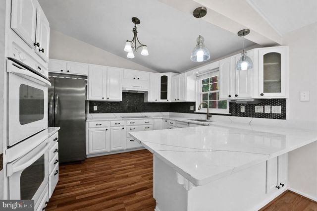 5450 BLUECOAT LN, Columbia, MD 21045
