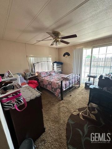 4501 Q Street, Bakersfield, CA 93301