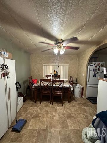 4501 Q Street, Bakersfield, CA 93301