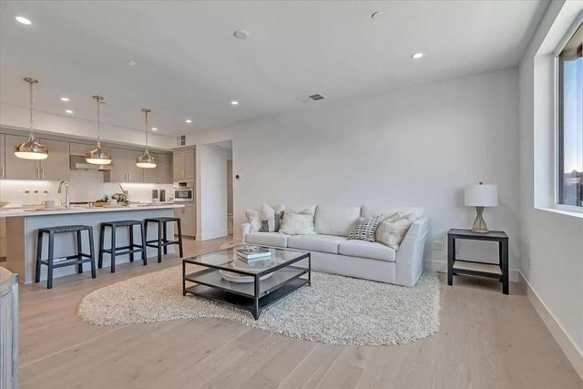 16275 Gellatt Court, Los Gatos, CA 95032