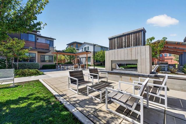 16275 Gellatt Court, Los Gatos, CA 95032