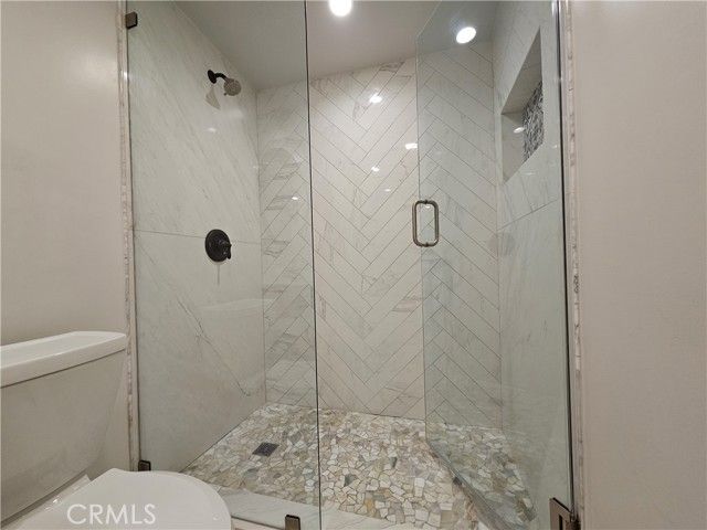 17530 Tuba Street, Northridge (los Angeles), CA 91325