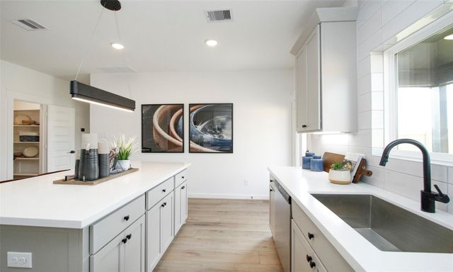 4028 Colony River Rock Boulevard, Pinehurst, TX 77362