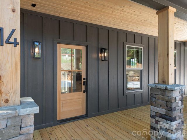 14 Yost Street, Weaverville, NC 28787