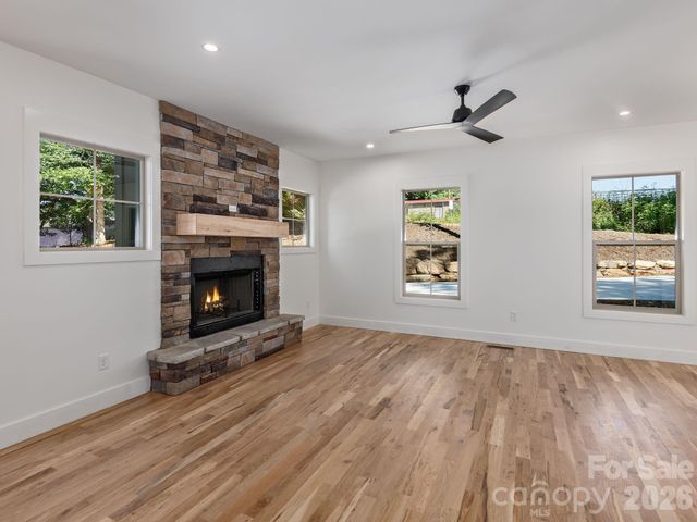 14 Yost Street, Weaverville, NC 28787
