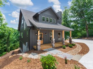 14 Yost Street, Weaverville, NC 28787
