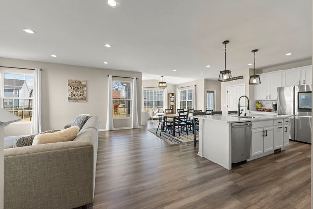 12601 S Poplar Crossing, Plainfield, IL 60585