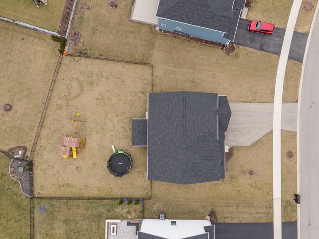 12601 S Poplar Crossing, Plainfield, IL 60585