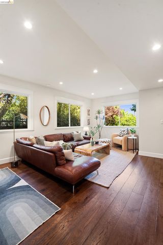 6145 Fremont St, Oakland, CA 94608