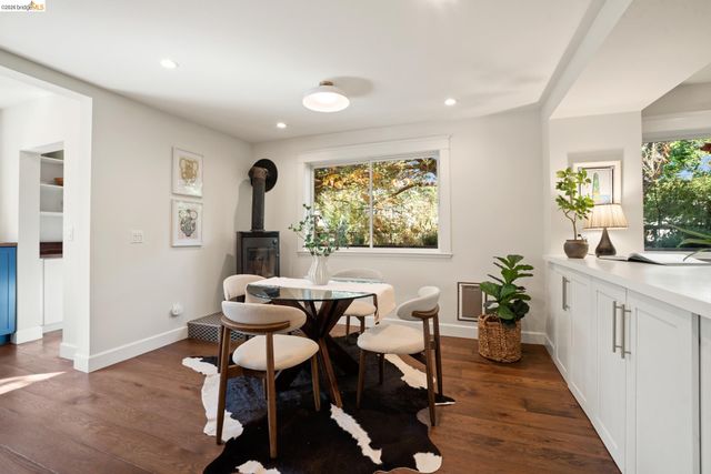 6145 Fremont St, Oakland, CA 94608