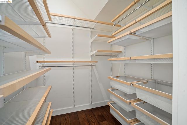6145 Fremont St, Oakland, CA 94608