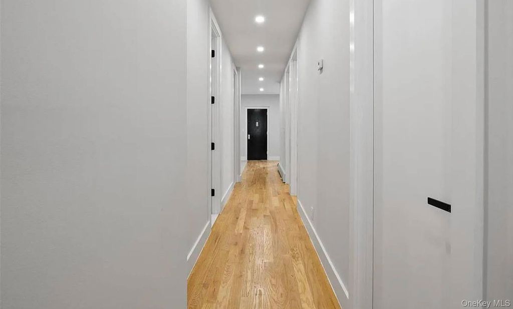 622 Mead Street, Bronx, NY 10460 — photo 2