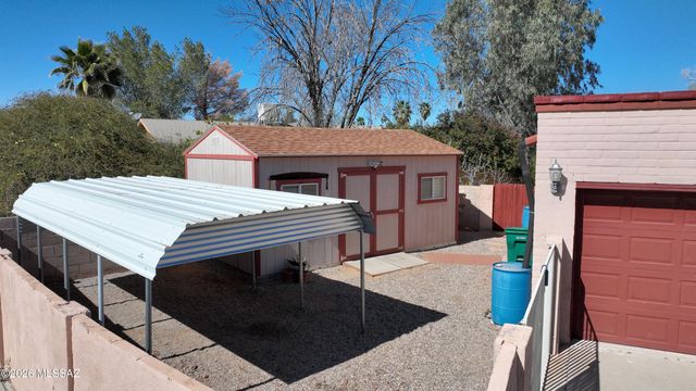 3857 E Starfish Place, Tucson, AZ 85739