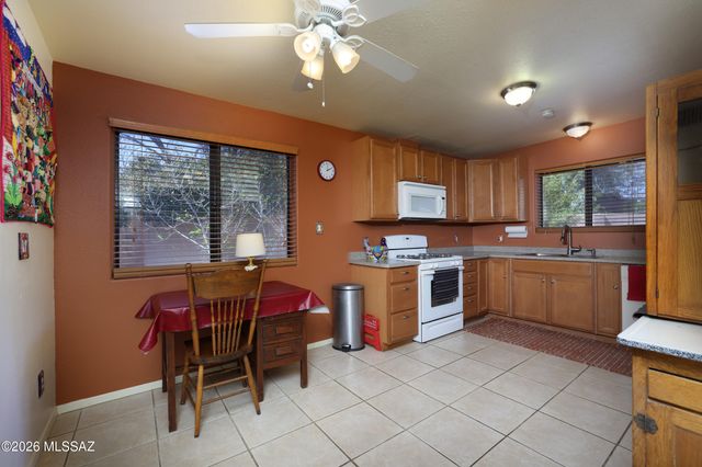 3857 E Starfish Place, Tucson, AZ 85739