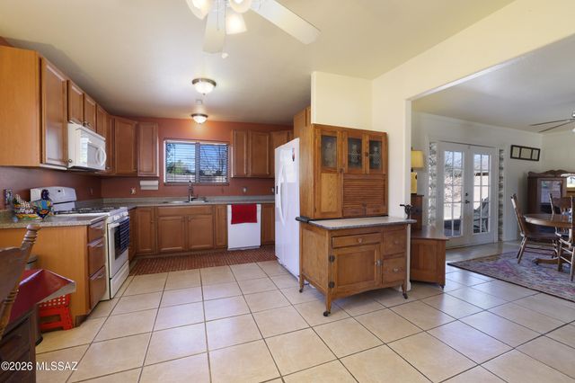 3857 E Starfish Place, Tucson, AZ 85739