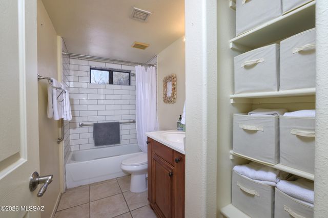 3857 E Starfish Place, Tucson, AZ 85739