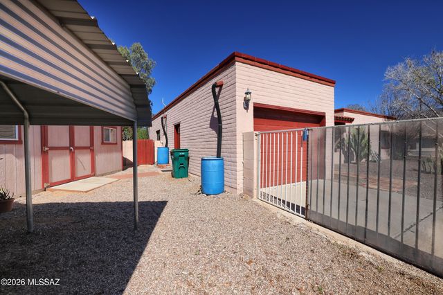 3857 E Starfish Place, Tucson, AZ 85739