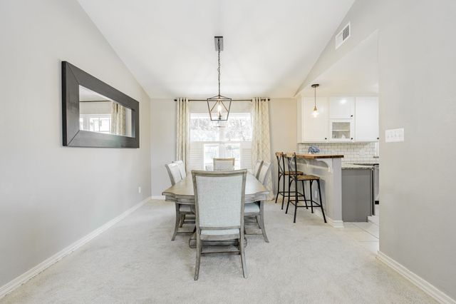 806 Twin View Street, Heath, TX 75032